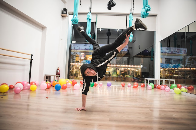 Μενελάου 144, Ίλιον 131 22