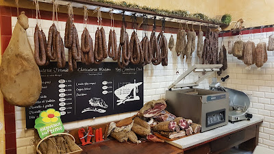 Charcuterie Mannei à Bocognano