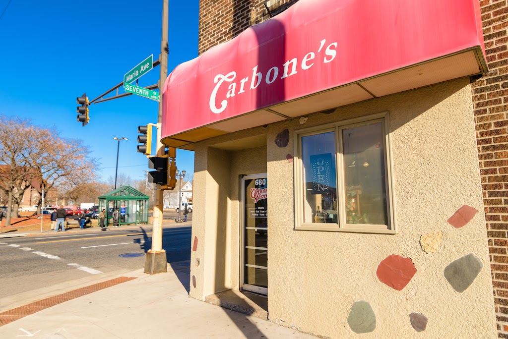 Carbone's Pizzeria 55106