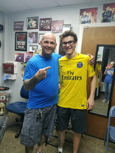 Tattoo Shop «Resurrection Ink Tattoos and Body Piercing», reviews and photos, 310 E Montgomery Cross Rd, Savannah, GA 31406, USA