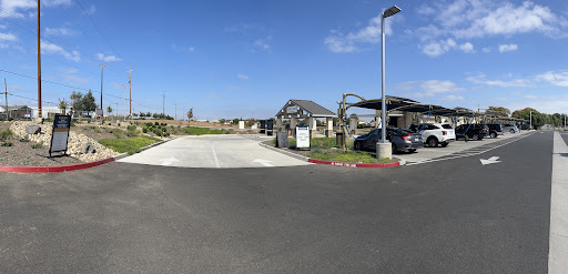 Super Clean Xpress Carwash en Brentwood