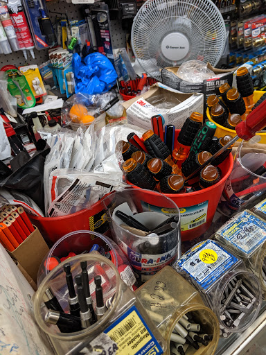 Hardware Store «Chelsea Hardware», reviews and photos, 241 9th Ave, New York, NY 10001, USA