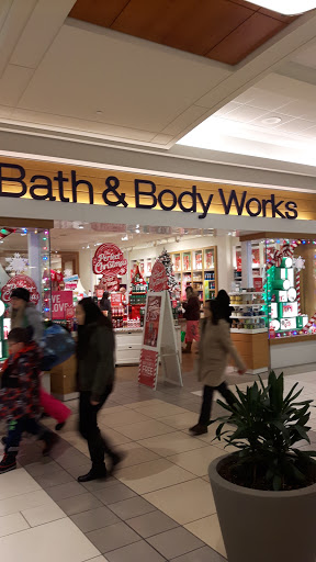 Bath & Body Works