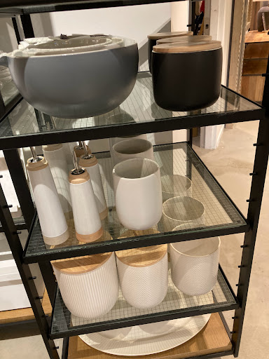 Furniture Store «west elm», reviews and photos, 1 Bellevue Way NE, Bellevue, WA 98004, USA