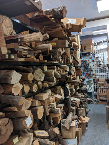 Wood Carver's Store & School