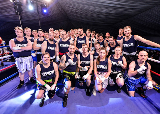 Comments and reviews of Ultra White Collar Boxing