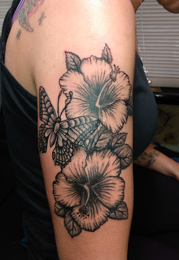 Tattoo Shop «Legacy Tattoo», reviews and photos, 609 Lincoln Way W, Chambersburg, PA 17201, USA