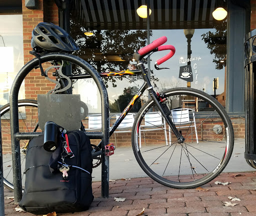 Coffee Shop «Broadway Cafe», reviews and photos, 4106 Broadway, Kansas City, MO 64111, USA