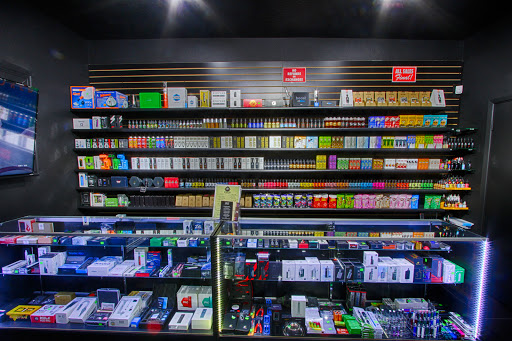 Tobacco Shop «Rock N Roll It Smoke Shop», reviews and photos, 301 S Orlando Ave, Winter Park, FL 32789, USA