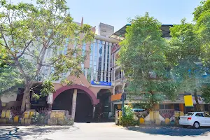 FabHotel Shivam Residency - Hotel in Karelibagh, Vadodara image