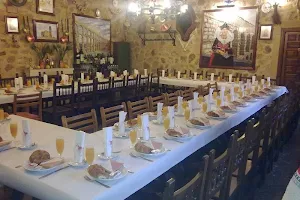Restaurante La Alcaldesa image