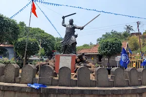 Narveer Bajiprabhu Deshpande Statue image