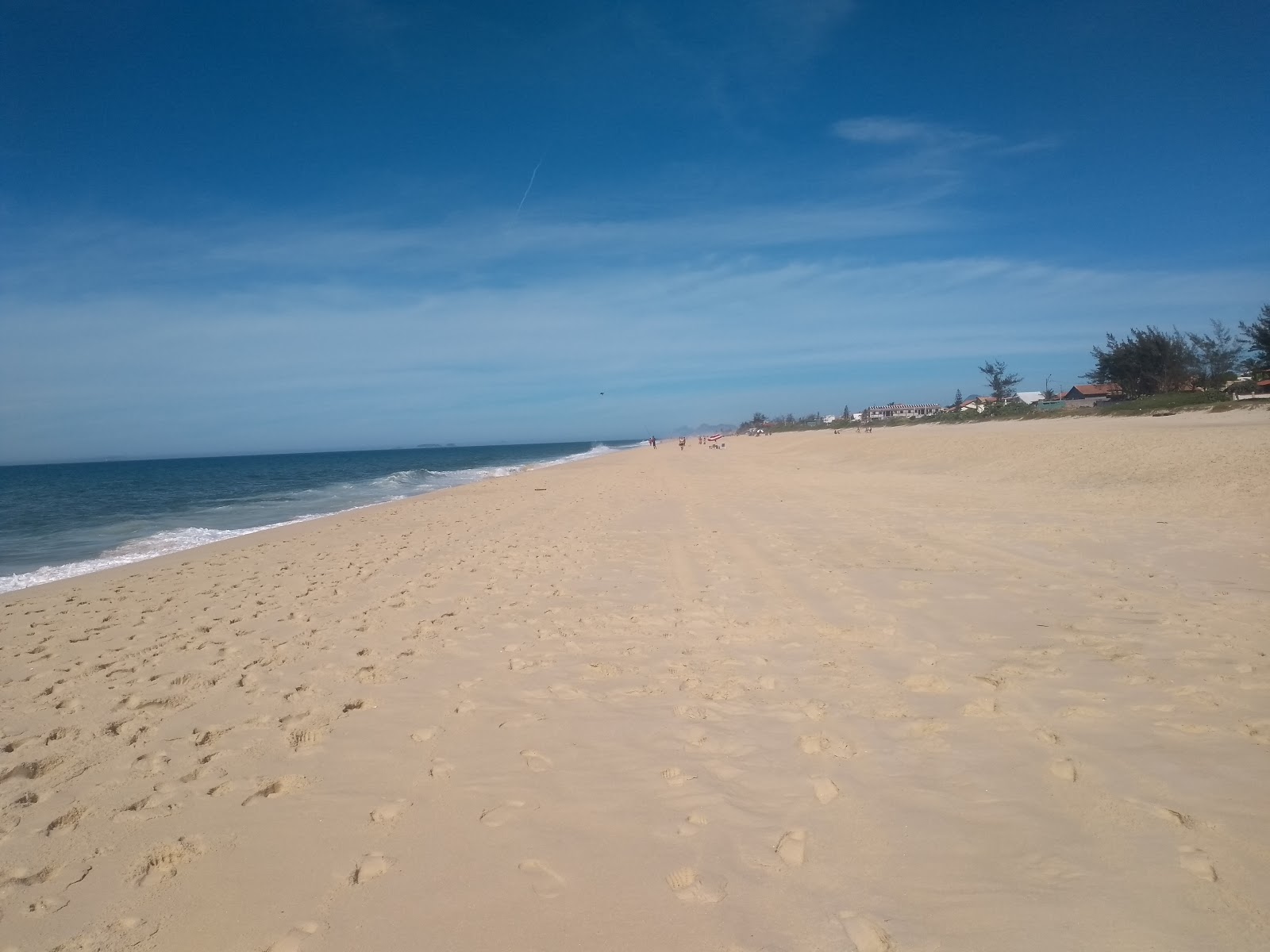 Praia de Marica'in fotoğrafı çok temiz temizlik seviyesi ile