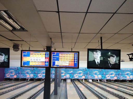 Bowling Alley «Air Lanes Bowling Center», reviews and photos, 4200 Fleur Dr, Des Moines, IA 50321, USA