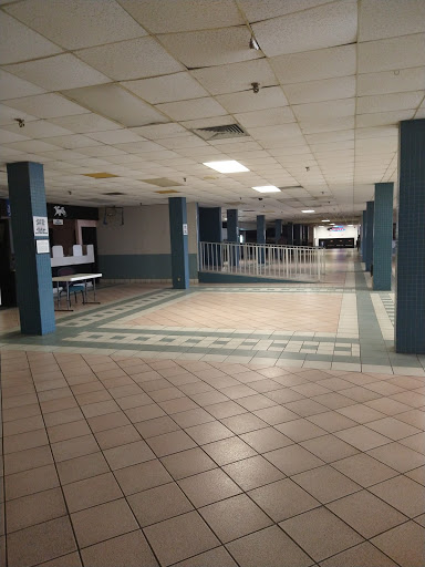 Recreation Center «Fort Pierce Jai-Alai and Poker», reviews and photos, 1750 S Kings Hwy, Fort Pierce, FL 34945, USA