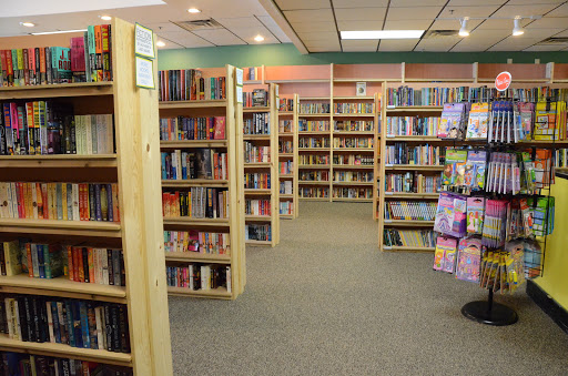 Book Store «Walls of Books», reviews and photos, 7739 Tylers Pl Blvd, West Chester Township, OH 45069, USA