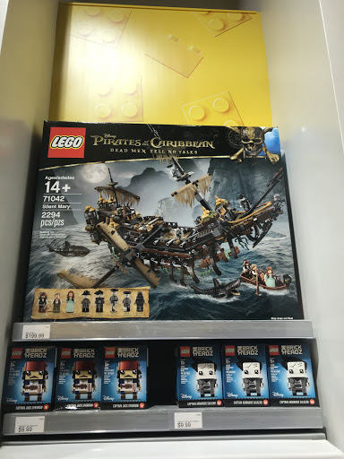 Toy Store «The LEGO Store», reviews and photos, 7875 Montgomery Rd #2109, Cincinnati, OH 45236, USA
