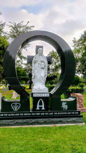 Funeral Home «Calvary Hill Funeral Home», reviews and photos, 3235 Lombardy Ln, Dallas, TX 75220, USA