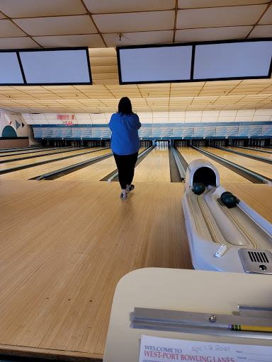 Bowling Alley «Westport Bowling Lanes», reviews and photos, 135 Main St, Westbrook, ME 04092, USA