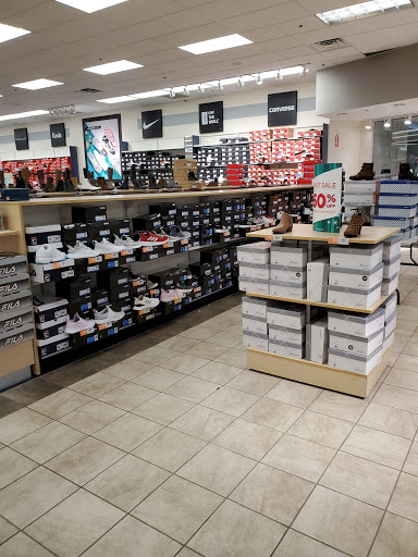 Shoe Store «Rack Room Shoes», reviews and photos, 10300 Southside Blvd, Jacksonville, FL 32256, USA