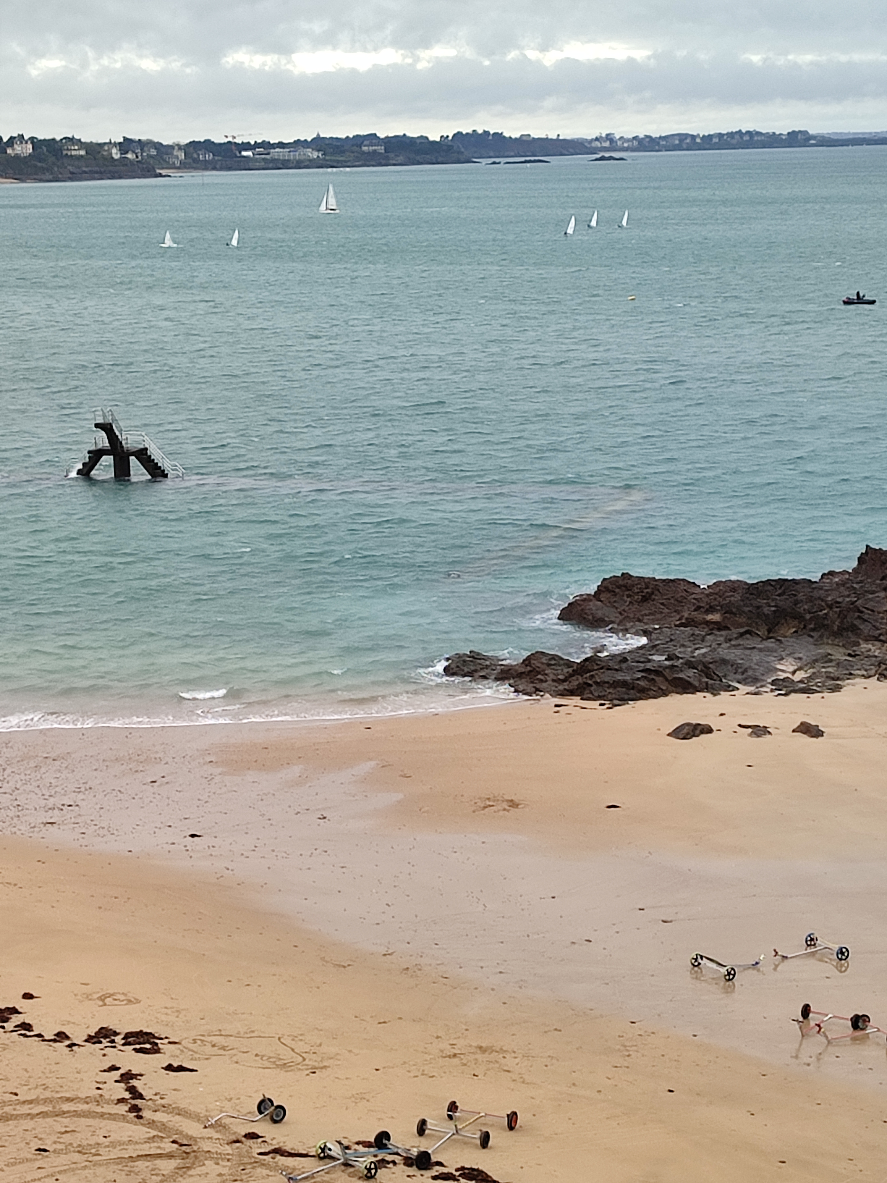 Photo n° 16 de l'avis de ouzé.e fait le 18/11/2023 à 19:48