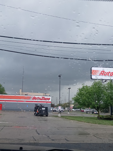 Auto Parts Store «AutoZone», reviews and photos, 7550 E 10 Mile Rd, Center Line, MI 48015, USA