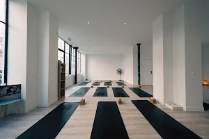 Lomey Yoga Studio image