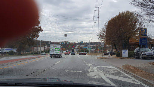 Auto Repair Shop «McCullough NAPA Auto Care», reviews and photos, 5810 Roswell Rd NE, Sandy Springs, GA 30328, USA