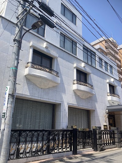 青山中川美術館