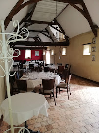 Atmosphère du Restaurant La Table du Meunier à Chenillé-Champteussé - n°3