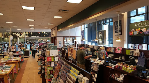 Book Store «Barnes & Noble», reviews and photos, 2443 Vestal Pkwy E, Vestal, NY 13850, USA