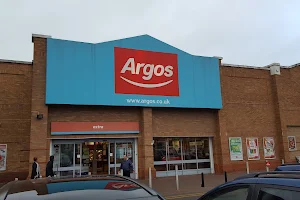 Argos Woking Lion Retail Park image