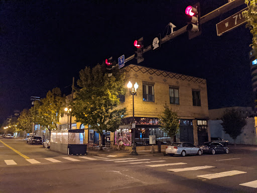 Cocktail Bar «The Grocery Cocktail & Social», reviews and photos, 115 W 7th St, Vancouver, WA 98660, USA