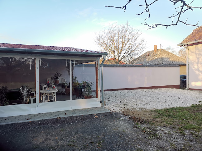 Nyitvatartás: 4Fenyő Magánszállás Nagyatád