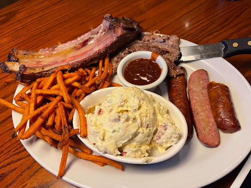 Barbecue Restaurant «Back Forty», reviews and photos, 100 Coggins Dr, Pleasant Hill, CA 94523, USA