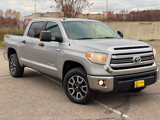 Toyota Dealer «Rudy Luther Toyota», reviews and photos, 8805 Wayzata Blvd, Golden Valley, MN 55426, USA
