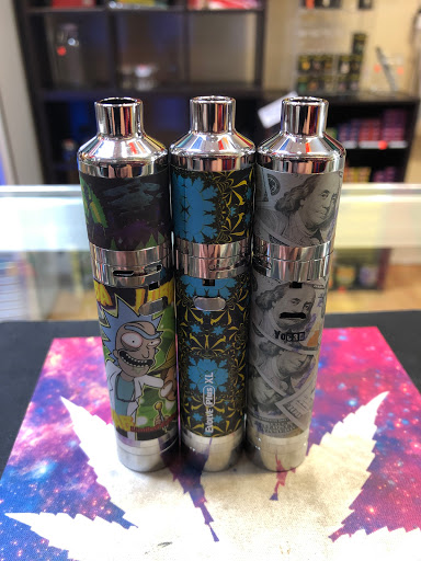 Glass Blower «Public Smoke Shop», reviews and photos, 341 Main St, Longmont, CO 80501, USA