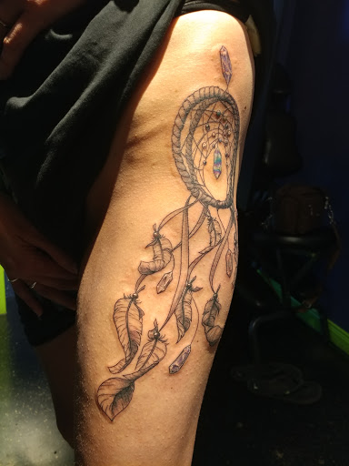 Tattoo Shop «Tit 4 Tat Tattoo Studio Inc.», reviews and photos, 45571 Mound Rd, Shelby Charter Township, MI 48317, USA