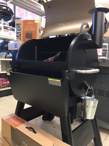 Hardware Store «Roselle Ace Hardware», reviews and photos, 821 E Nerge Rd, Roselle, IL 60172, USA