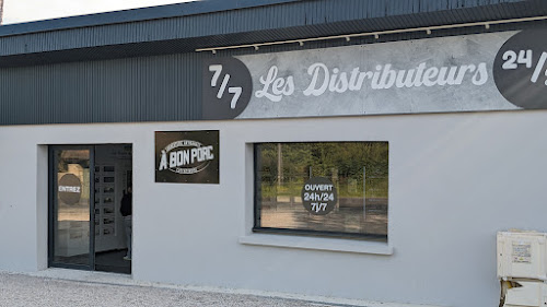 Les distributeurs - Self service 7/7 à Saint-Floxel
