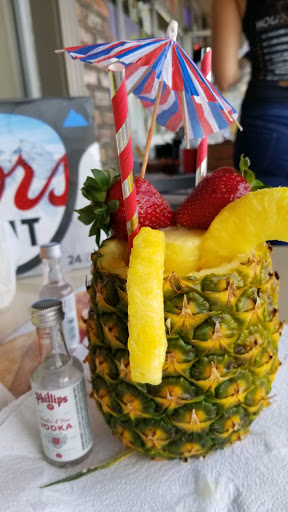 Liquor Store «Myrtle Beach Liquor», reviews and photos, 2010 N Kings Hwy suite A, Myrtle Beach, SC 29577, USA