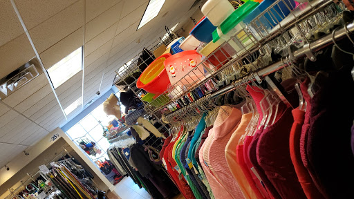 Boutique «Blue / A Goodwill Boutique», reviews and photos, 3350 Monroe Ave, Rochester, NY 14618, USA