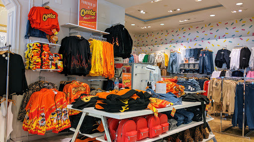 Clothing Store «Forever 21», reviews and photos, 3525 W Carson St, Torrance, CA 90503, USA