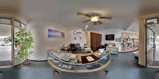 iGeeks iPhone Repair image