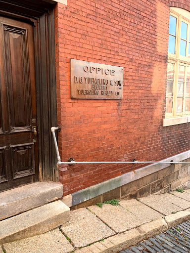 Museum «D.G. Yuengling & Son, Inc. - Brewery, Museum and Gift Shop», reviews and photos, 501 Mahantongo St, Pottsville, PA 17901, USA