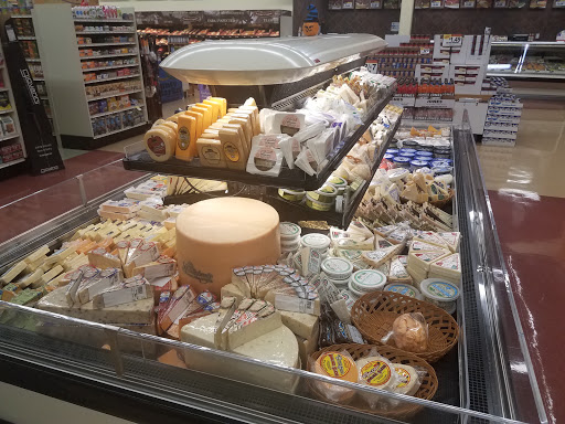 Supermarket «County Market», reviews and photos, 551 W Lincoln Ave, Charleston, IL 61920, USA