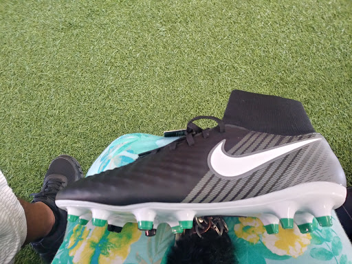 Sporting Goods Store «Niky’s Sports», reviews and photos, 3537 Tweedy Blvd, South Gate, CA 90280, USA