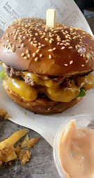 Photo n°50 de Barlou Burger à Pontoise ()