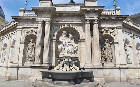 Albrechtsbrunnen image