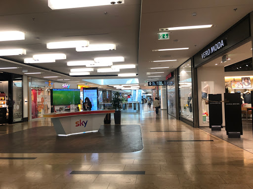Shops to buy televisions in Düsseldorf